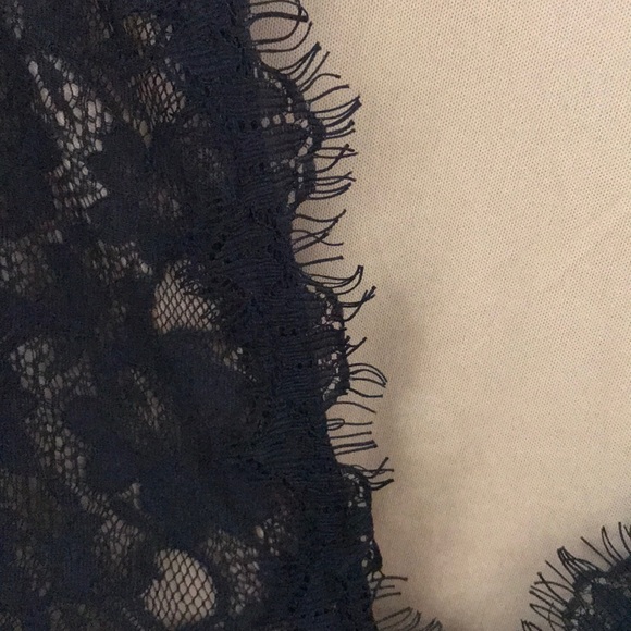 Black lace 3/4 sleeve dress - Picture 3 of 5